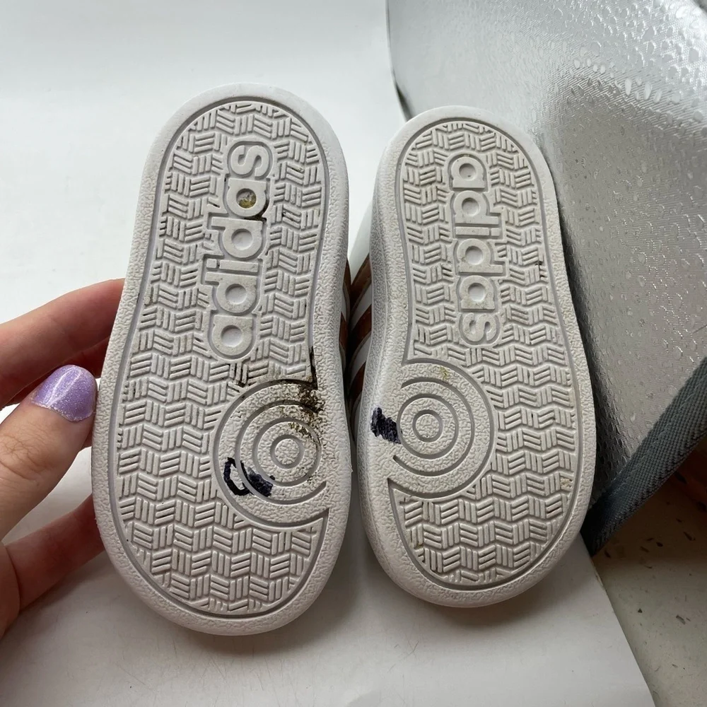 Adidas Baseline CMF INF girls white pink sneakers size 6C